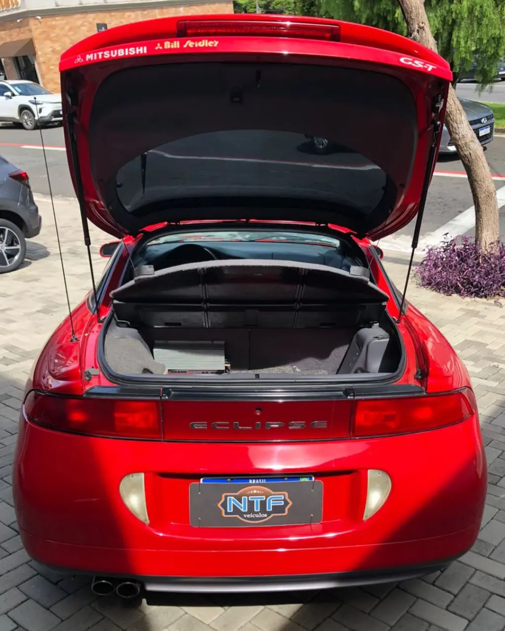 MITSUBISHI Eclipse - Foto