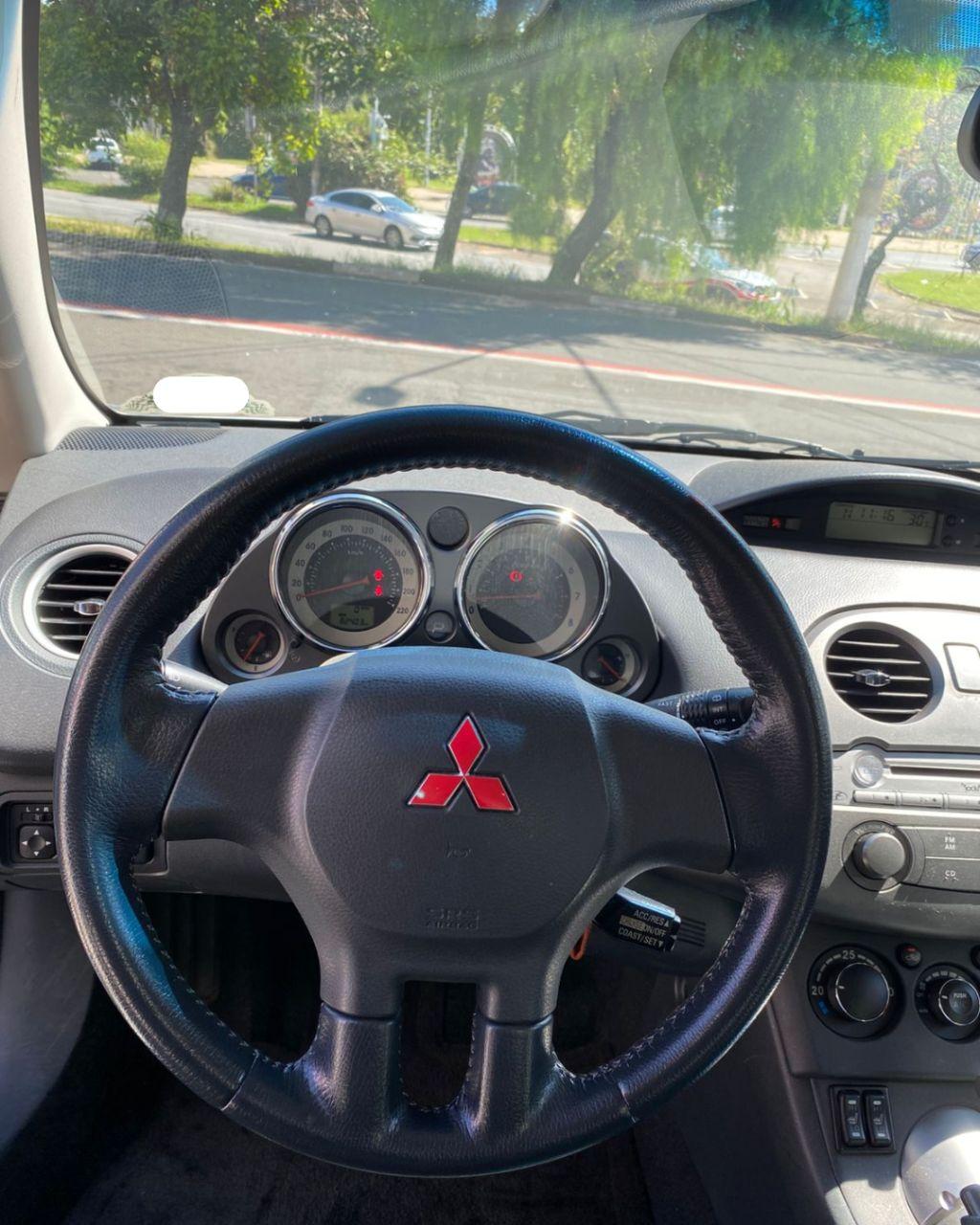 MITSUBISHI Eclipse - Foto