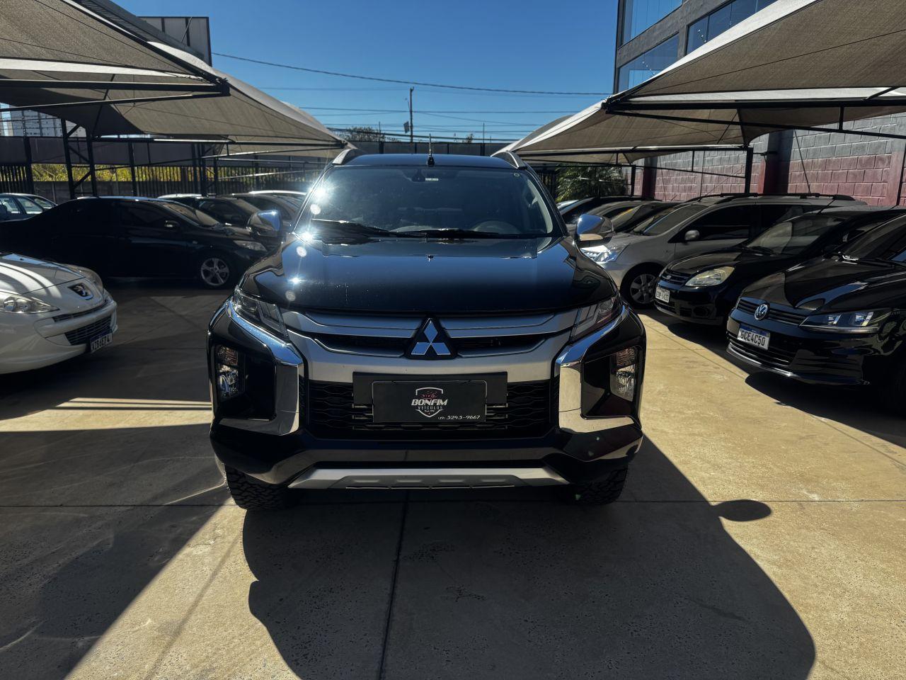 MITSUBISHI L 200 Triton - Foto