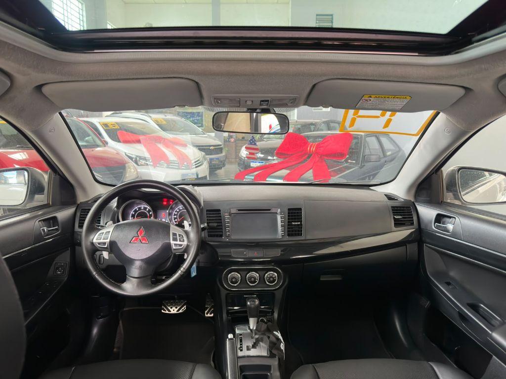 MITSUBISHI Lancer - Foto