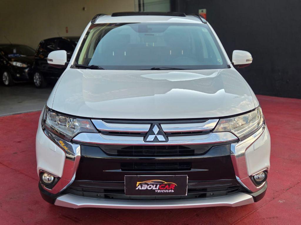 MITSUBISHI Outlander - Foto