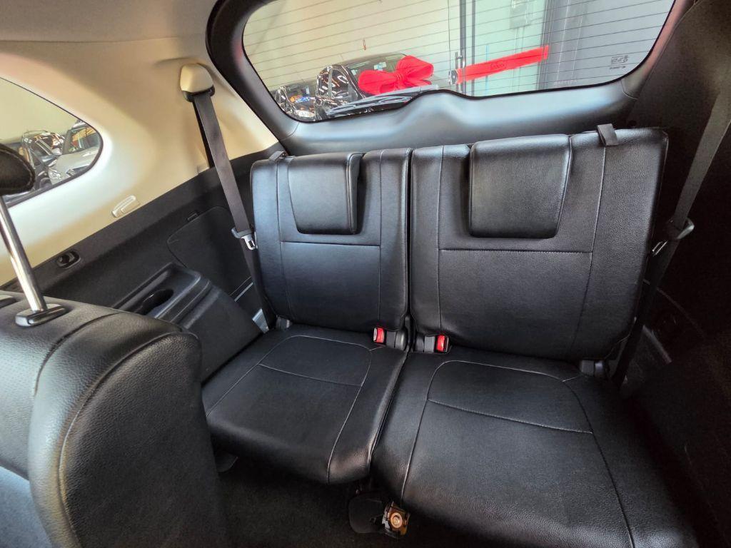 MITSUBISHI Outlander - Foto