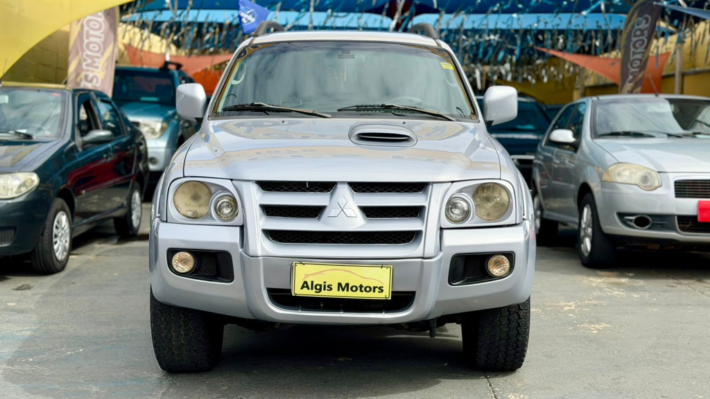 MITSUBISHI Pajero Sport - Foto