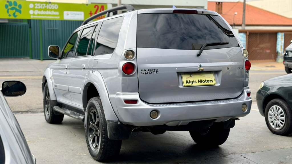 MITSUBISHI Pajero Sport - Foto