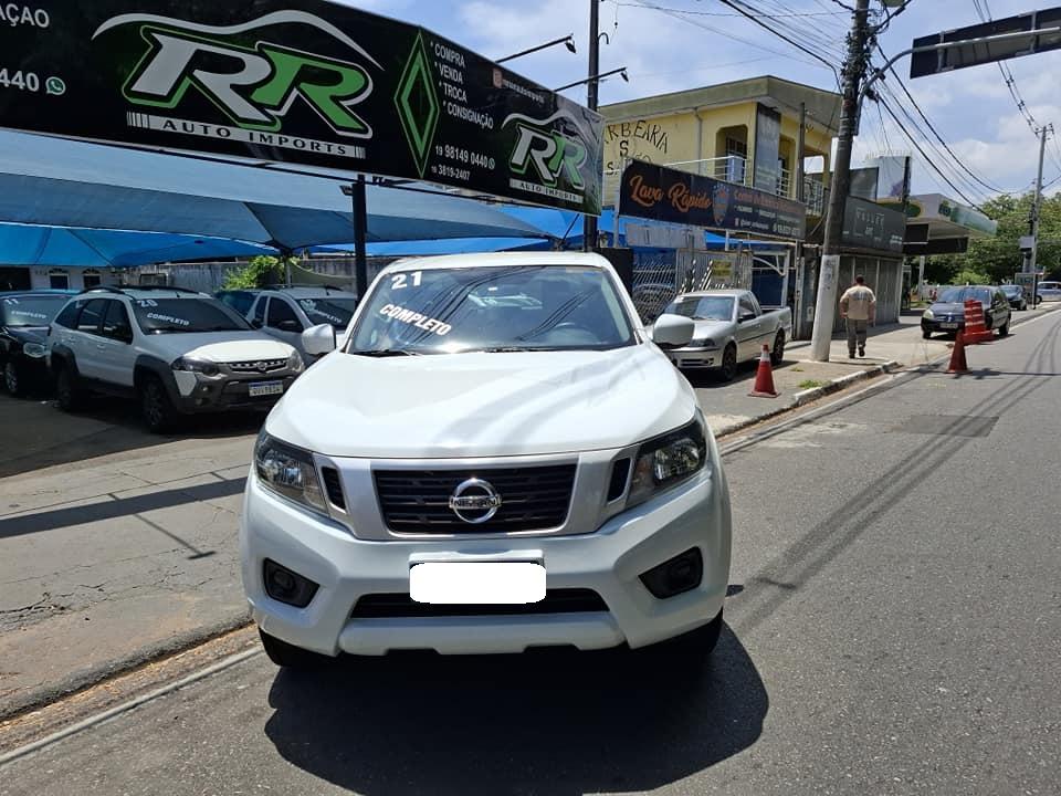 NISSAN Frontier - Foto