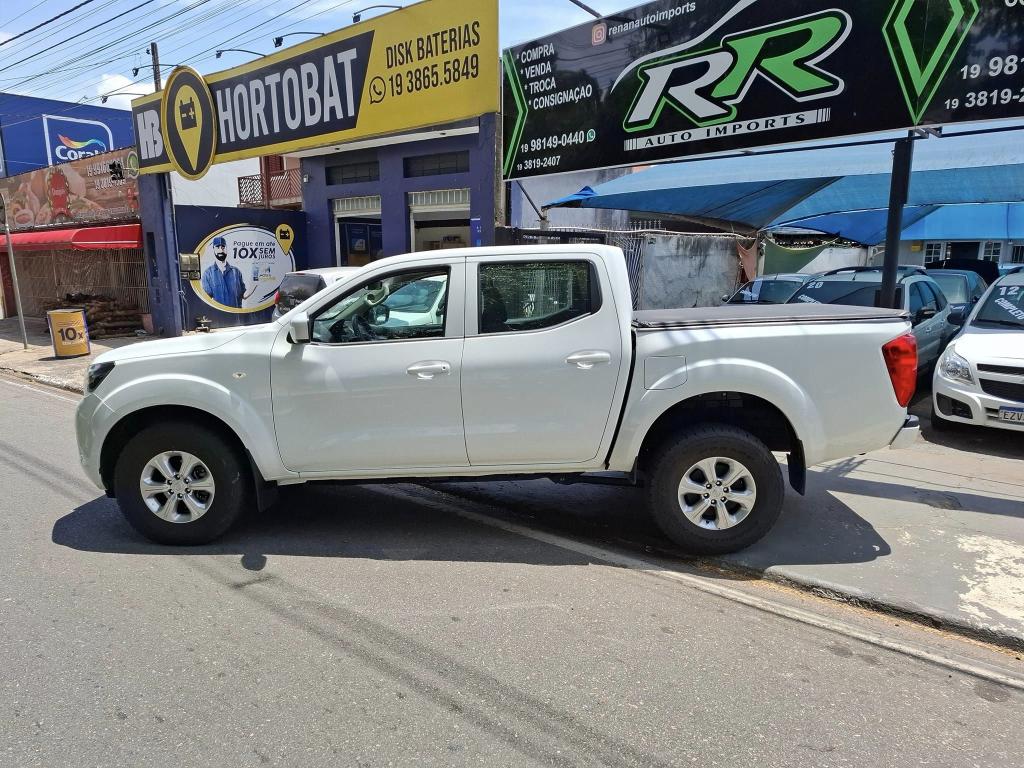 NISSAN Frontier - Foto