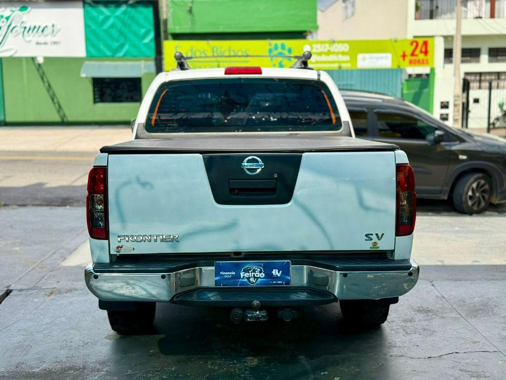 NISSAN Frontier - Foto