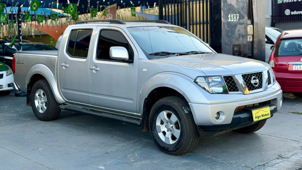 NISSAN Frontier