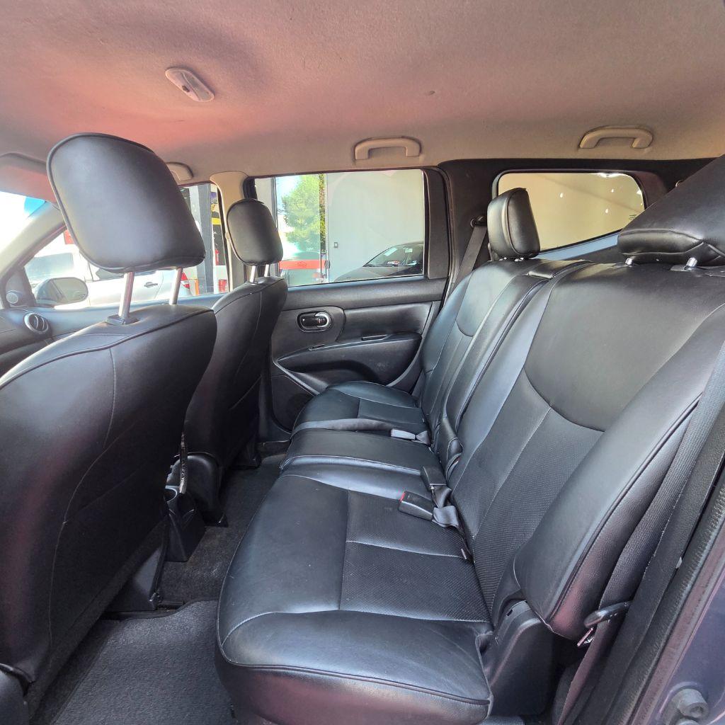 NISSAN Grand Livina - Foto