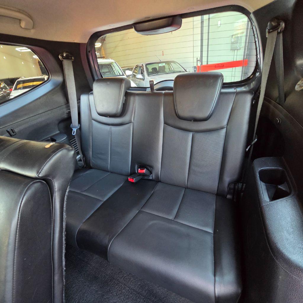 NISSAN Grand Livina - Foto