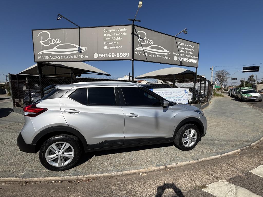 NISSAN Kicks - Foto