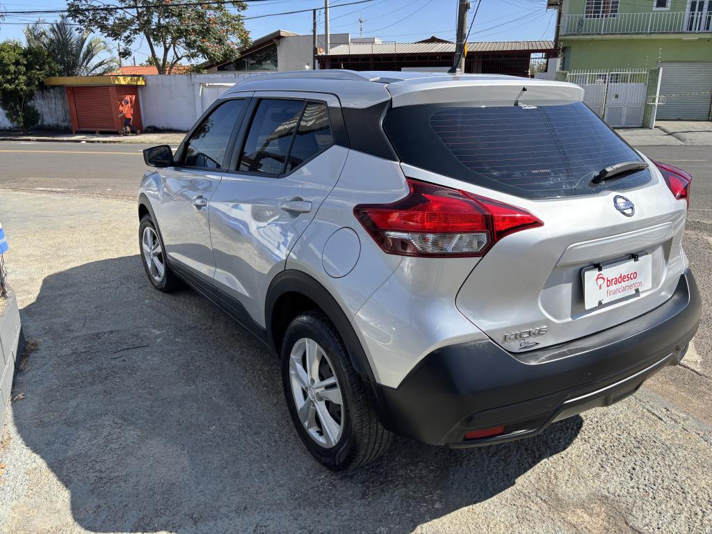 NISSAN Kicks - Foto
