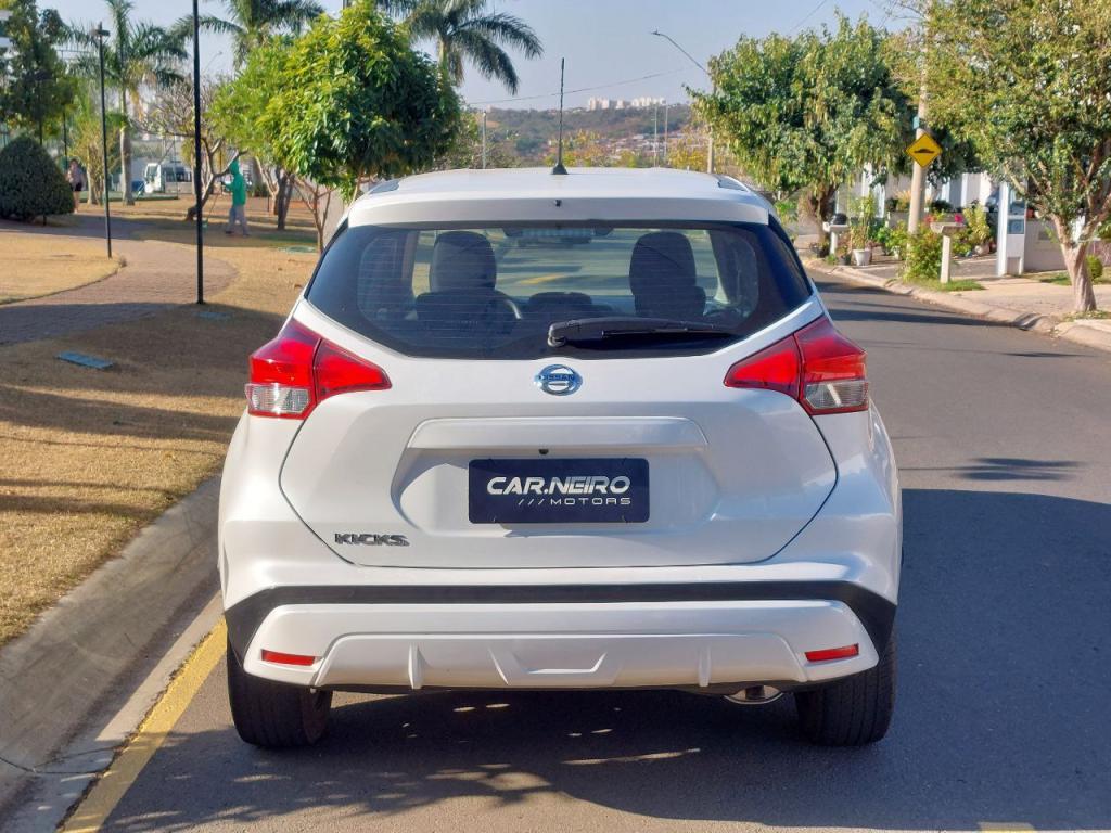 NISSAN Kicks - Foto