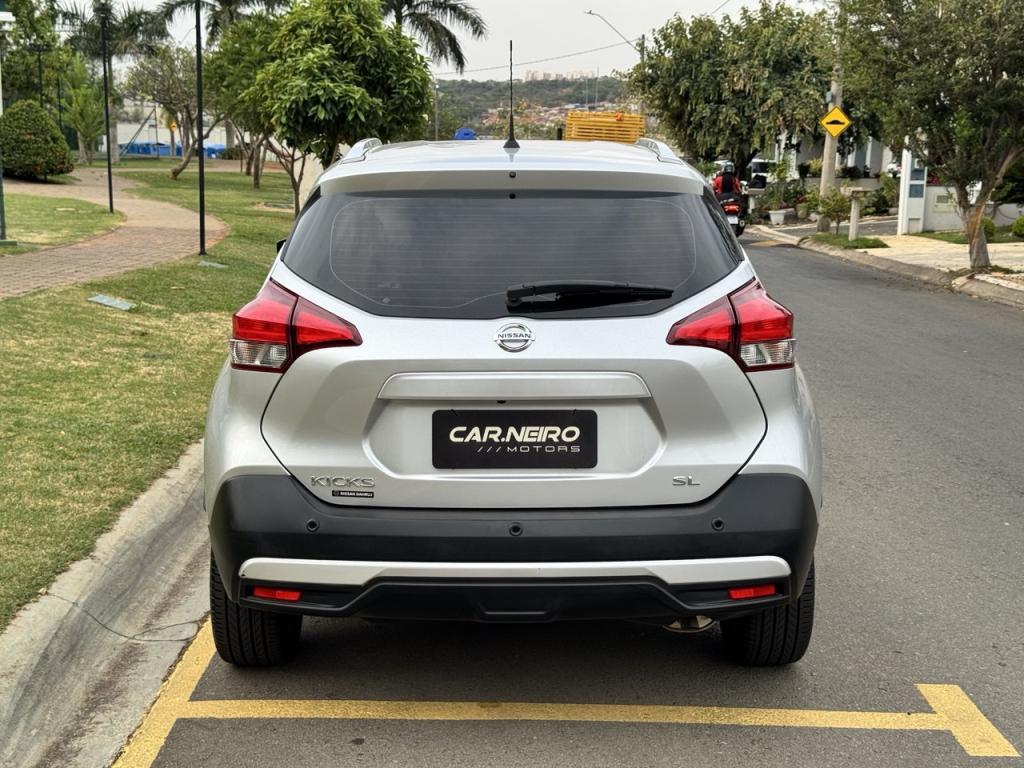 NISSAN Kicks - Foto