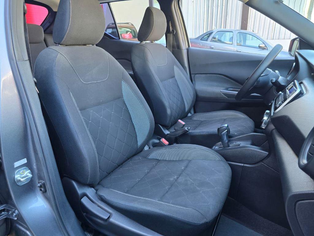NISSAN Kicks - Miniatura
