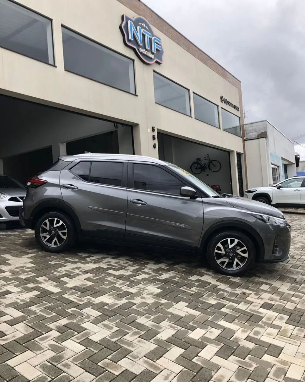 NISSAN Kicks - Foto