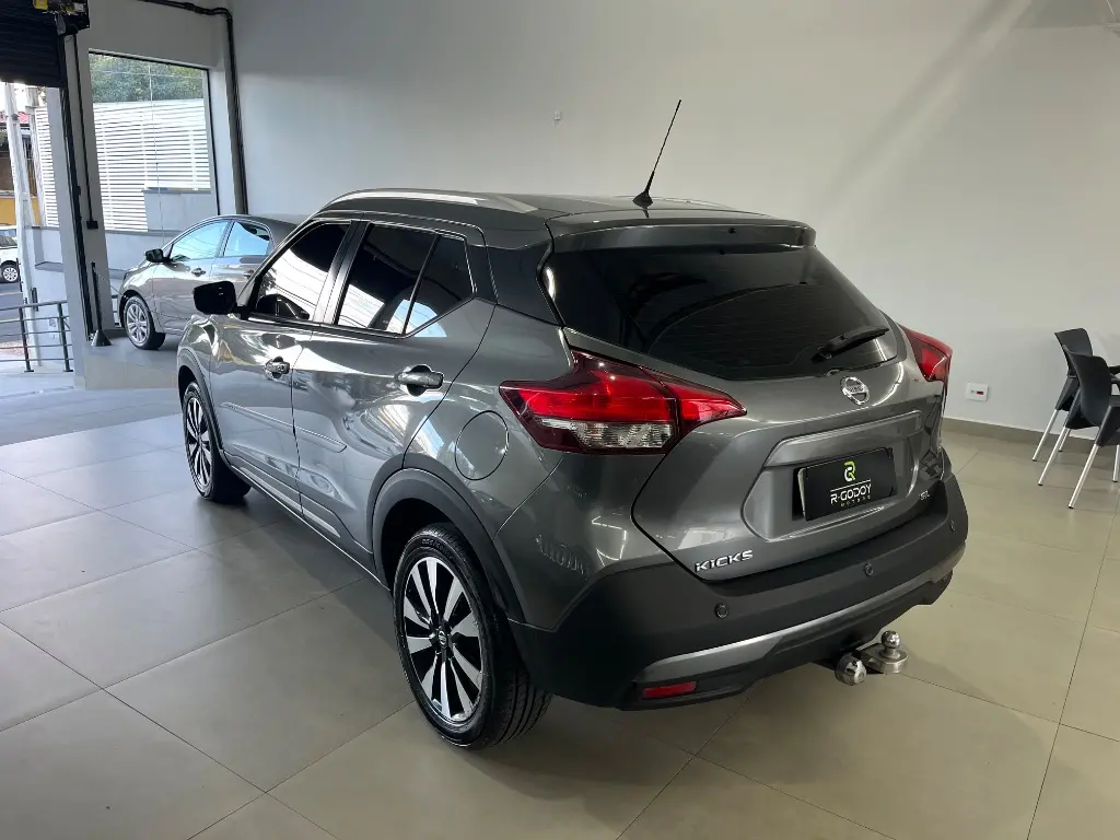 NISSAN Kicks - Foto