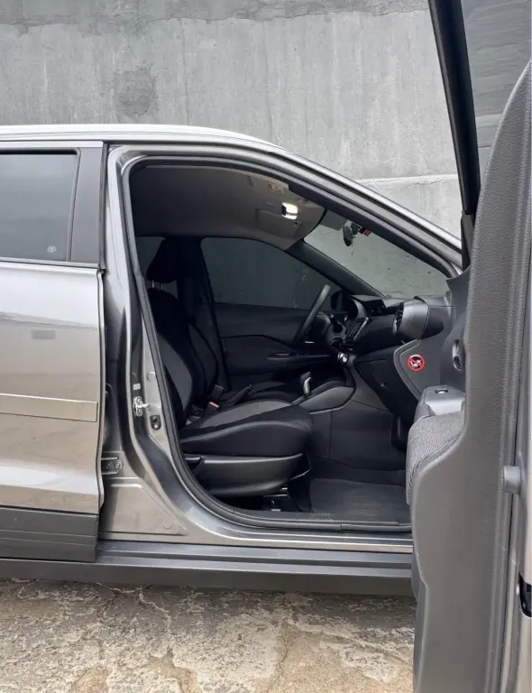 NISSAN Kicks - Foto