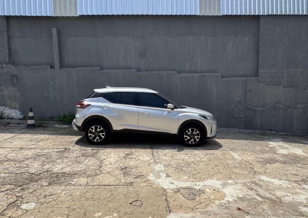 NISSAN Kicks - Foto