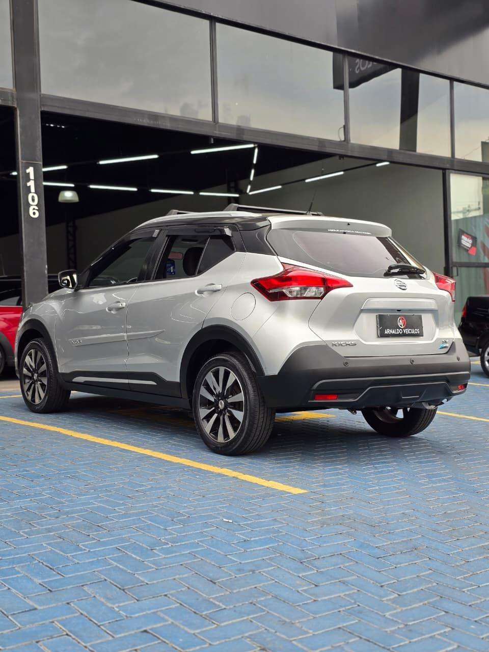 NISSAN Kicks - Foto