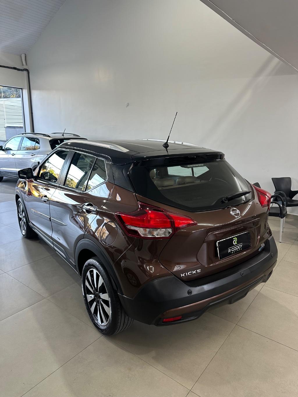NISSAN Kicks - Foto