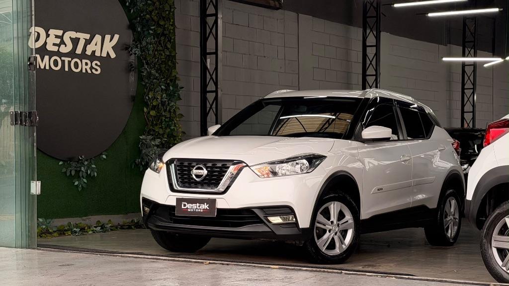 NISSAN Kicks - Foto