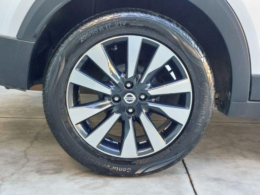 NISSAN Kicks - Foto