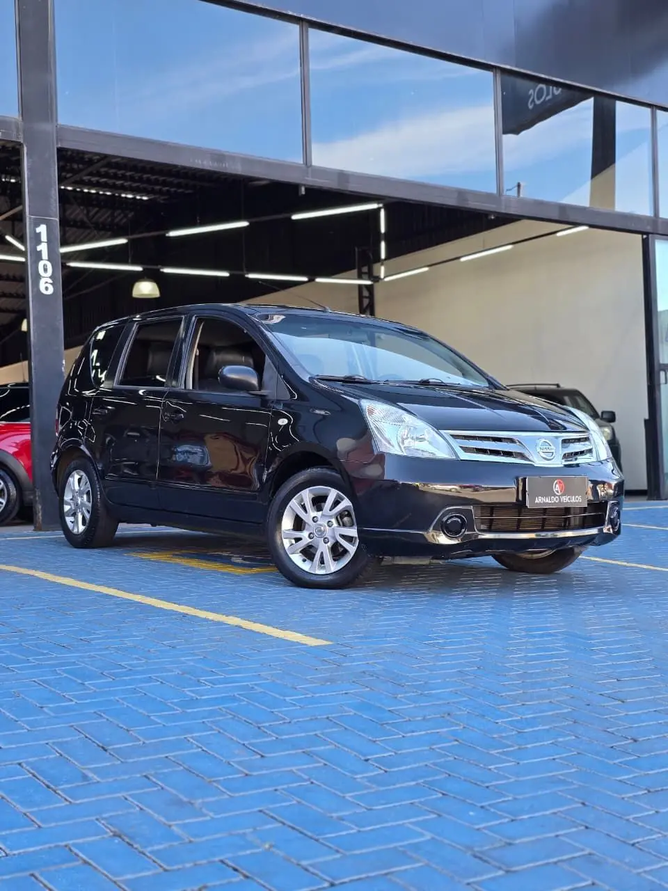 NISSAN Livina - Foto