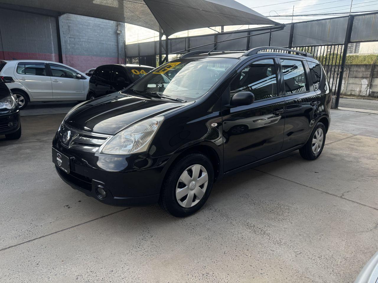NISSAN Livina