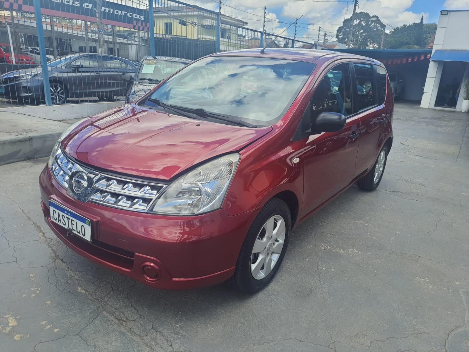 NISSAN Livina