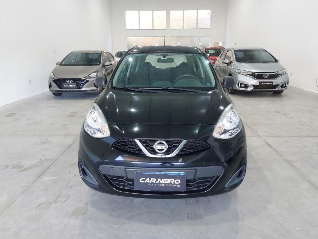 NISSAN March - Foto