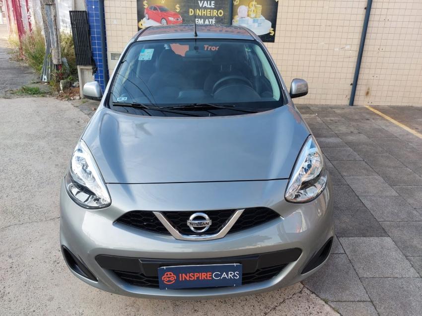 NISSAN March - Foto