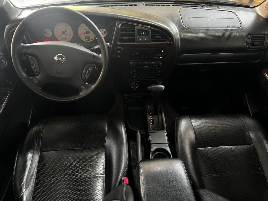 NISSAN Pathfinder - Foto