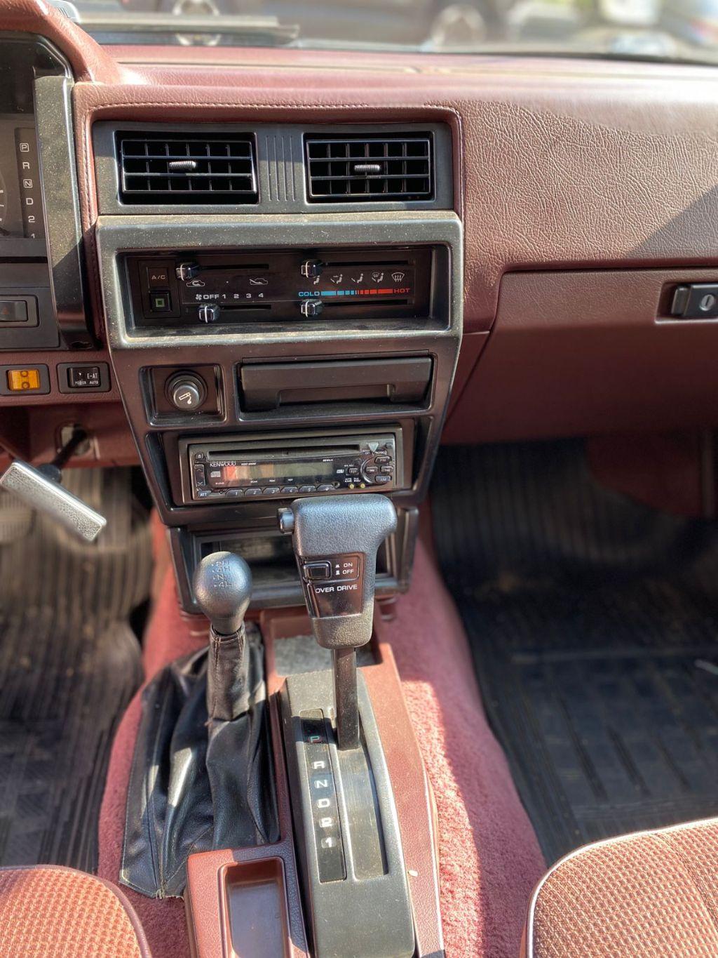 NISSAN Pathfinder - Foto
