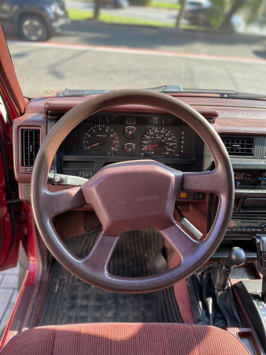 NISSAN Pathfinder - Foto