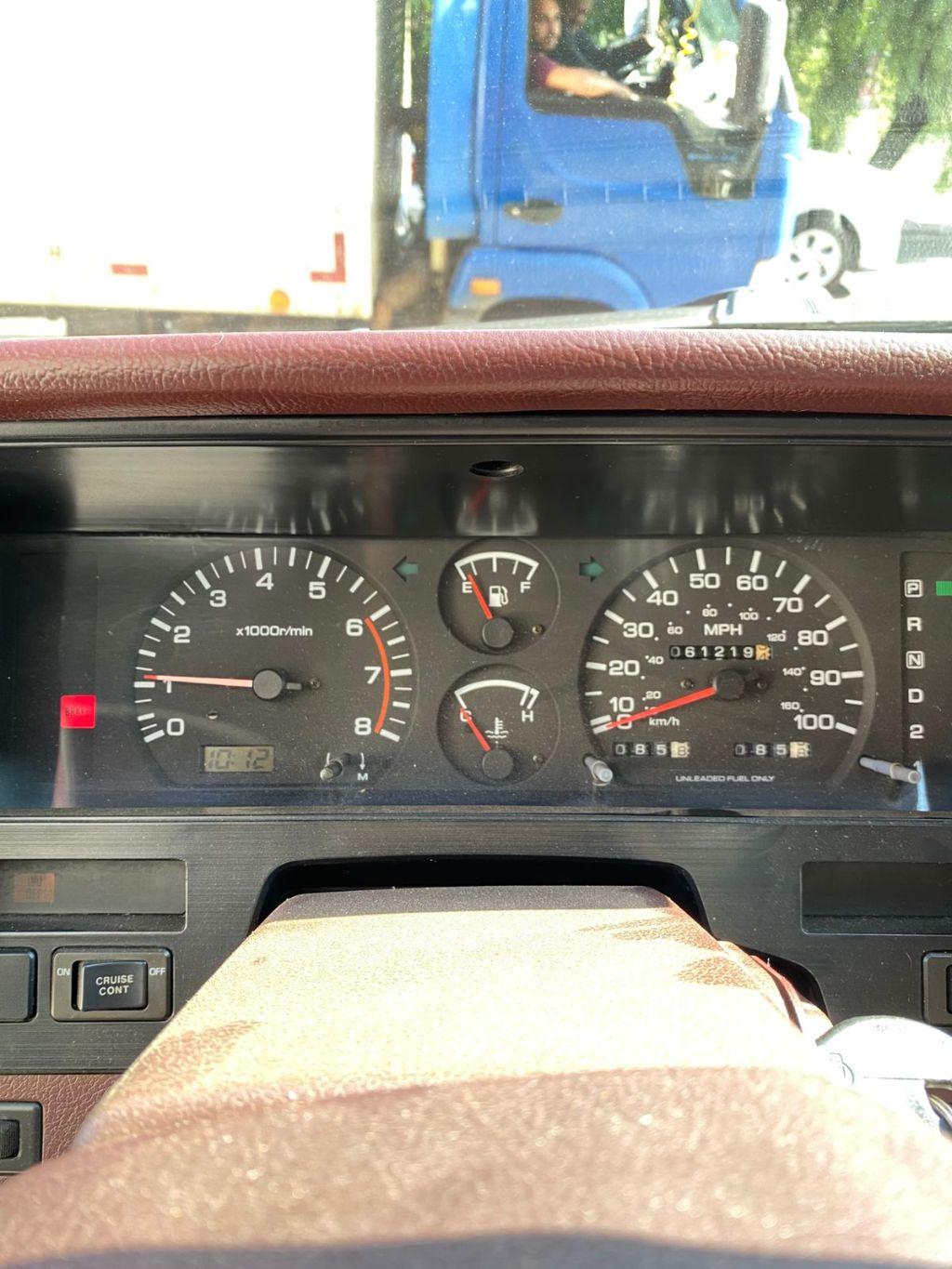 NISSAN Pathfinder - Foto