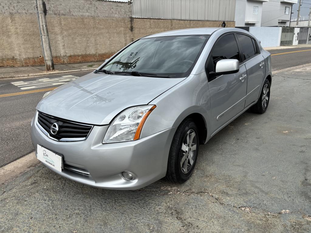 NISSAN Sentra