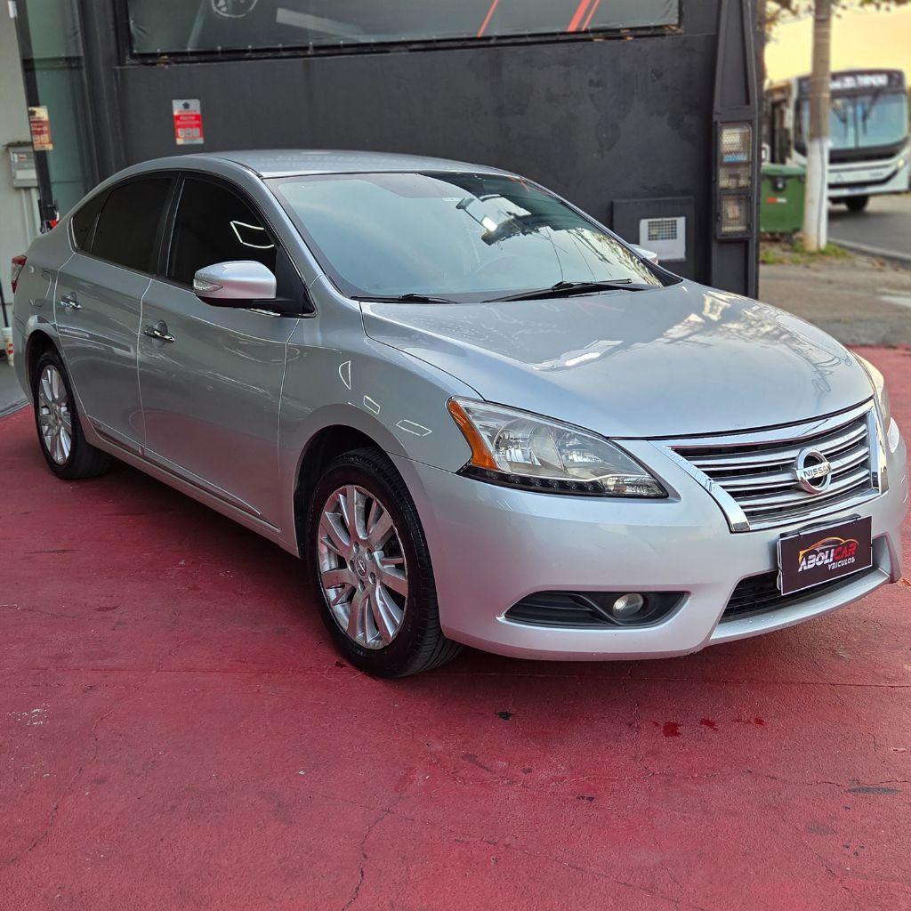 NISSAN Sentra - Foto