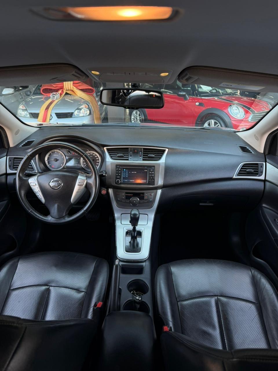 NISSAN Sentra - Foto