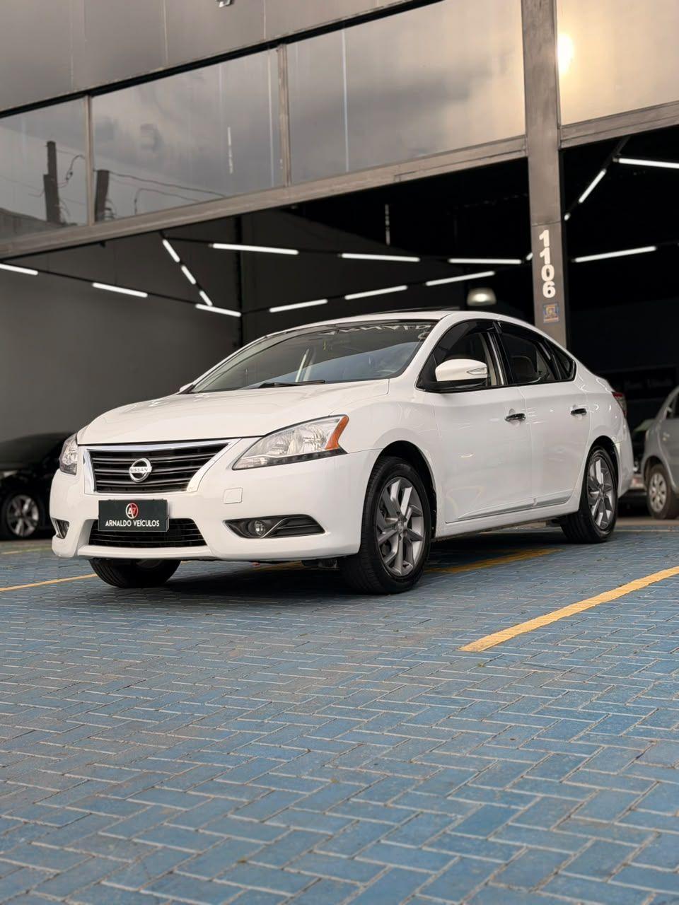 NISSAN Sentra