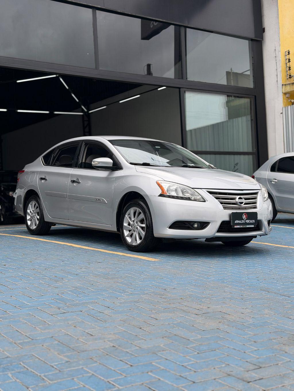 NISSAN Sentra - Foto