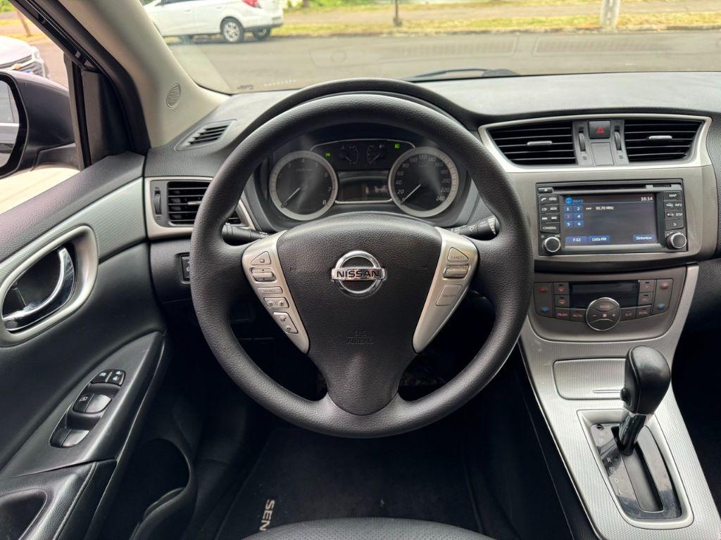 NISSAN Sentra - Foto