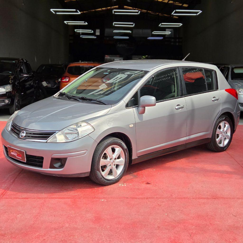 NISSAN Tiida Hatch