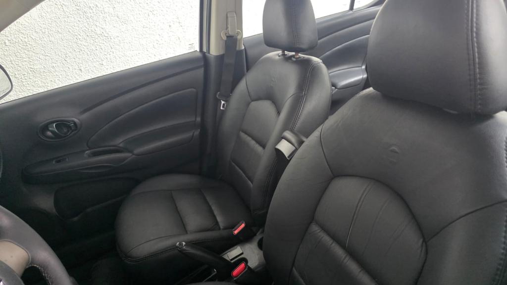 NISSAN Versa Sedan - Foto