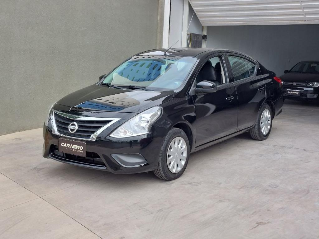 NISSAN Versa Sedan