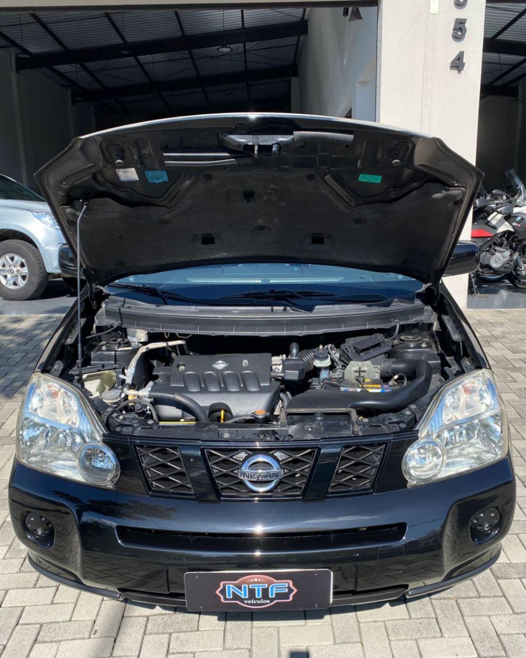 NISSAN X-Trail - Foto