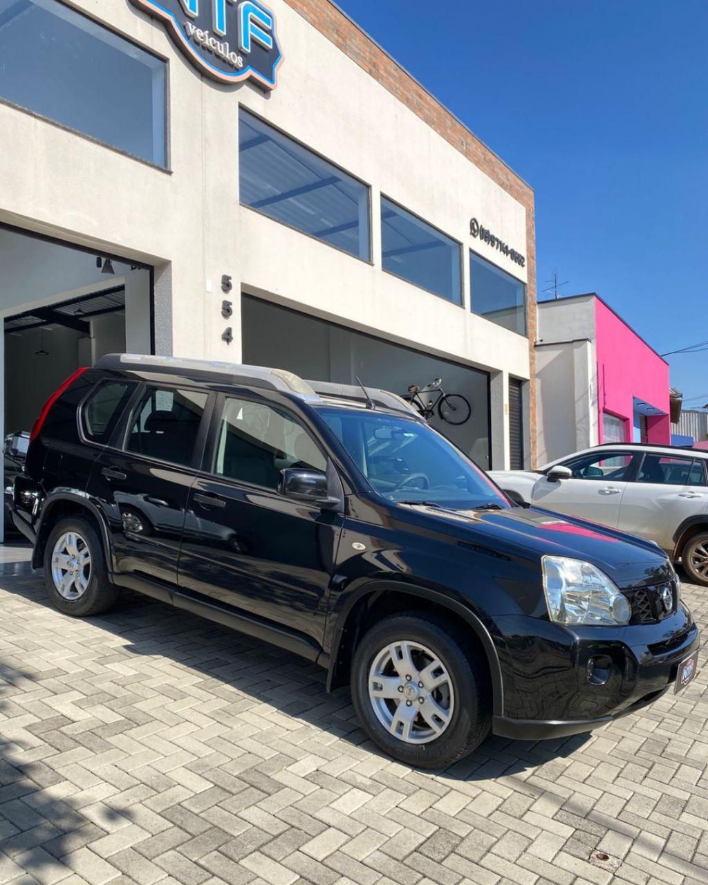 NISSAN X-Trail - Foto