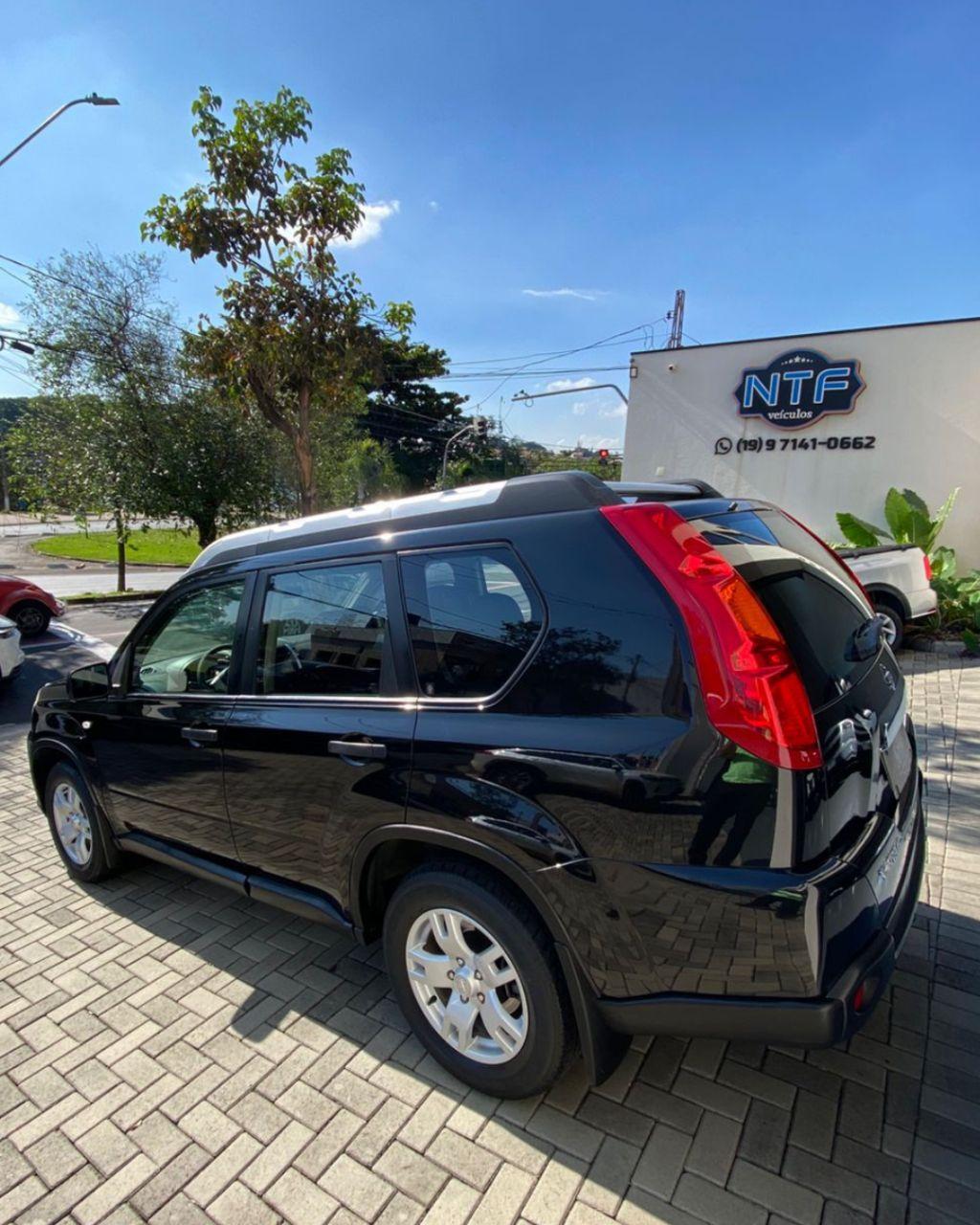 NISSAN X-Trail - Foto