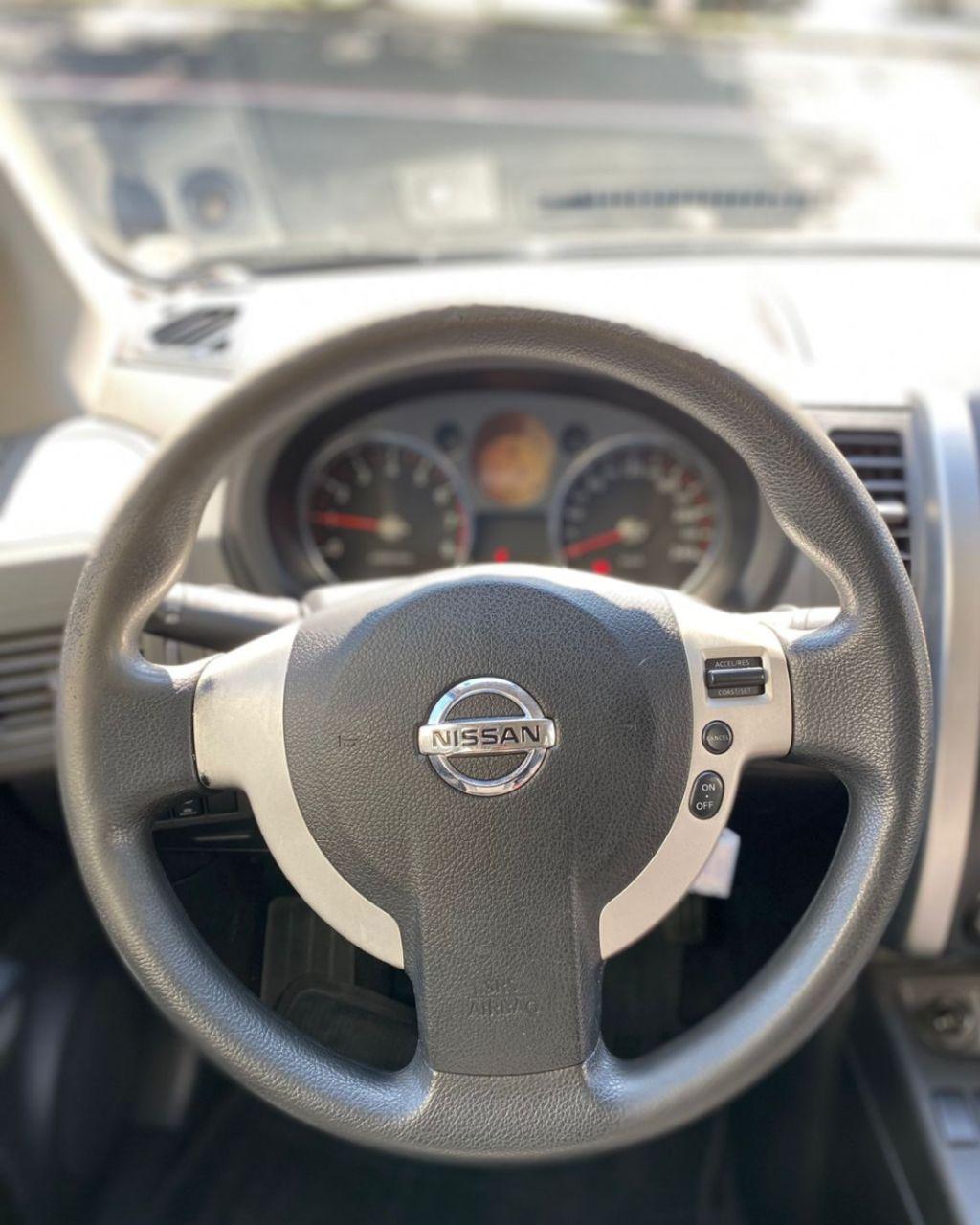 NISSAN X-Trail - Foto