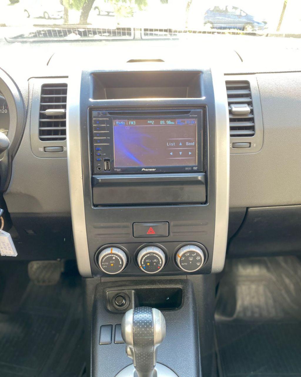 NISSAN X-Trail - Foto